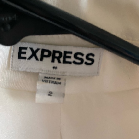 Express white blazer size 2 - Picture 2 of 3